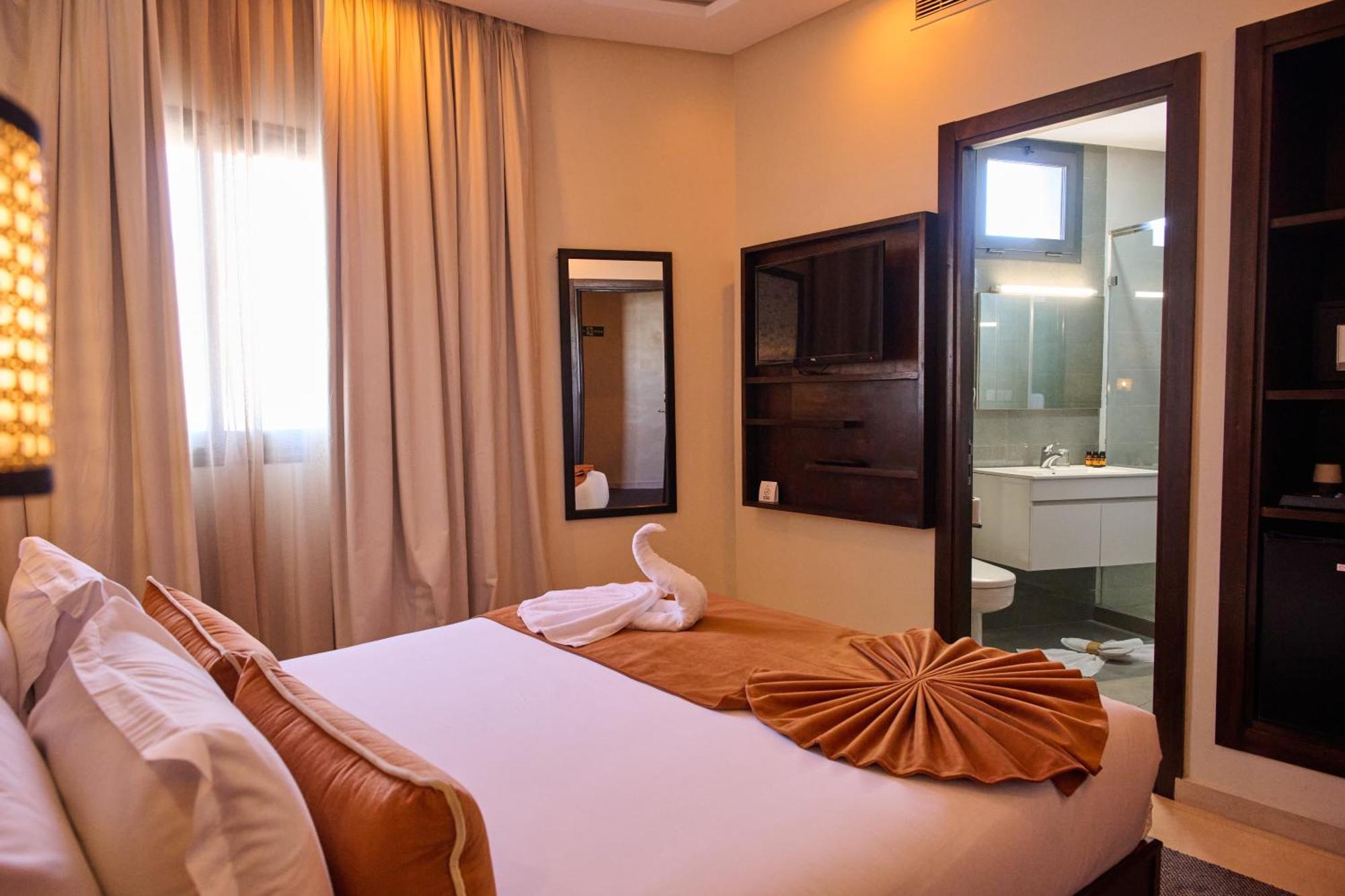 Fourteen Hotel Ain Sebaa Καζαμπλάνκα Εξωτερικό φωτογραφία